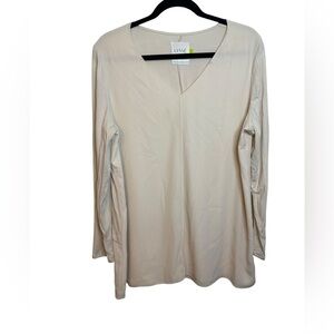 Lyssé Ivory Long Sleeve Mixed Media Tunic Top